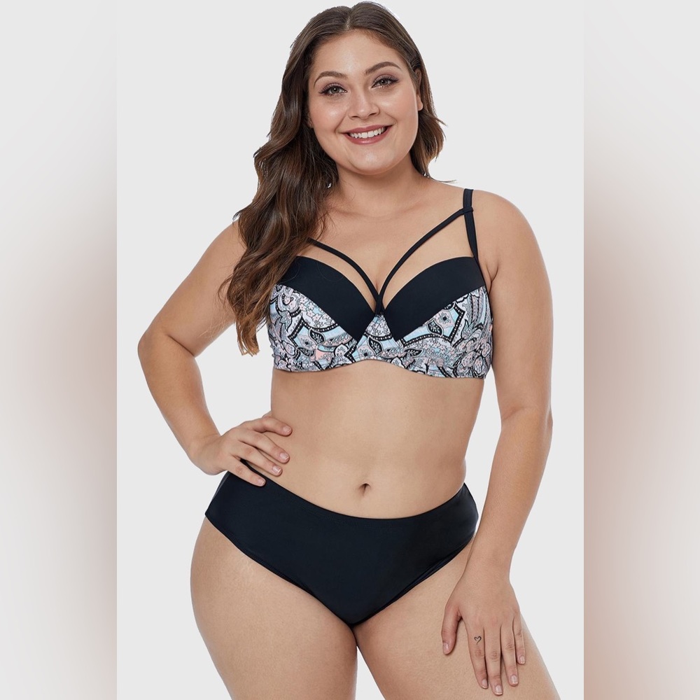 ''Bikini for Women,  Flower Power: Paisley Print Plus Size 2X ''